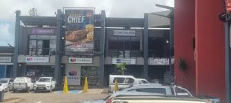 5 way shopping mall 1